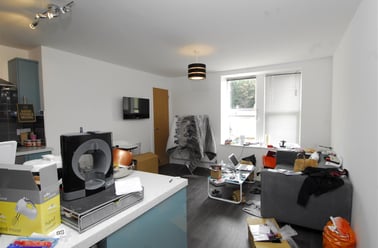 1 Quaker Lane, Peverell, Plymouth - Image 3